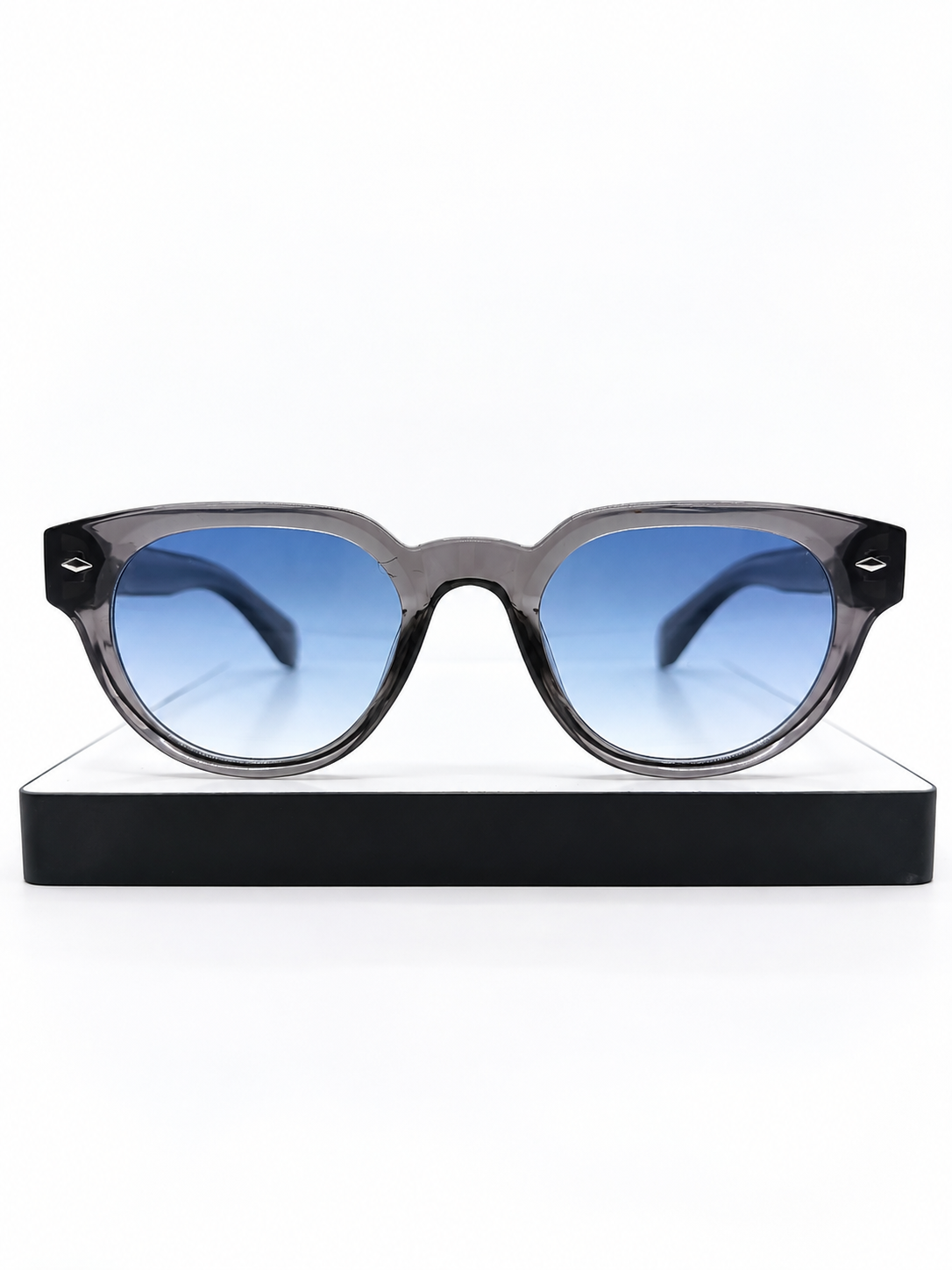 Milan Smoky Blue