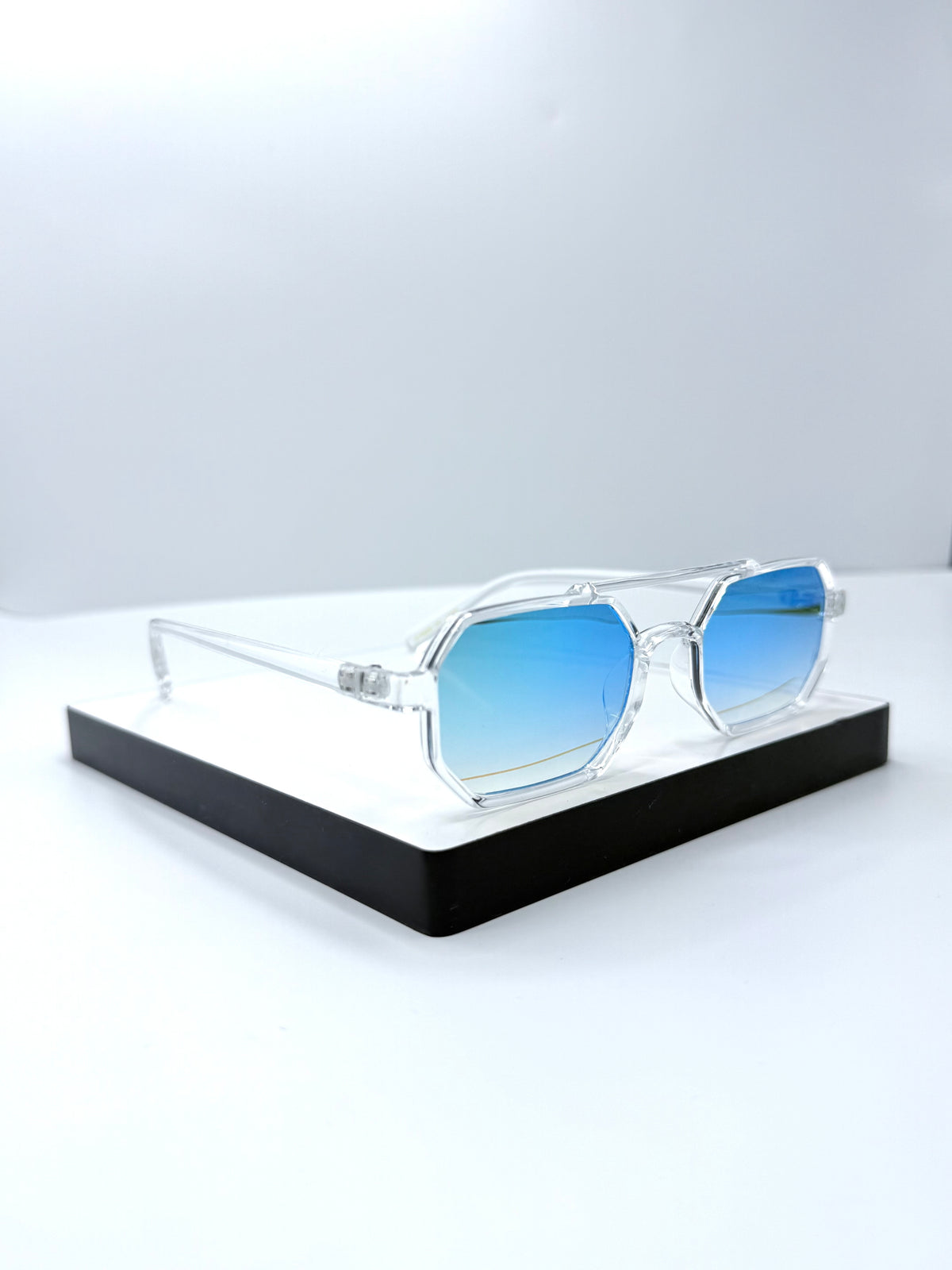 DELIA SHINY BLUE